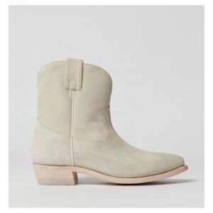 NIB FRYE Billy Suede Short Boot